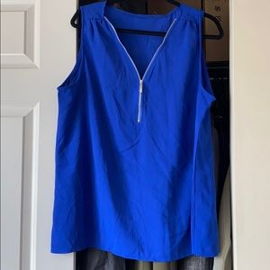 Sleeveless Zipper front blouse